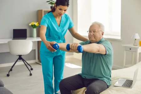 Physiotherapist helps seniors improve mobility